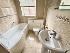 Photo 26- click for photo gallery